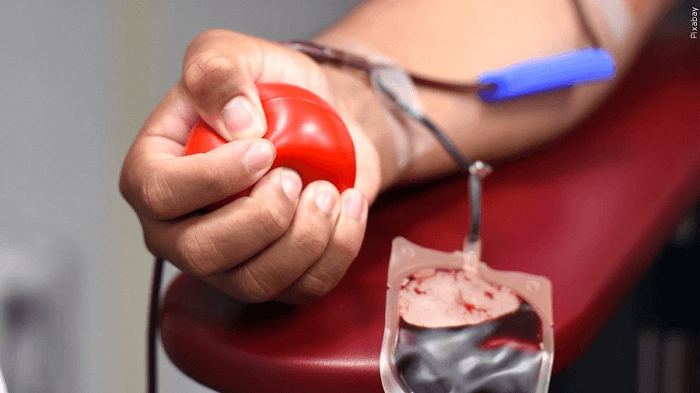 Advantages and Disadvantages of Blood Donation