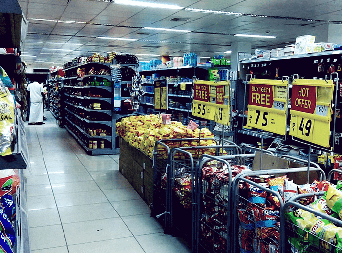 Advantages and Disadvantages of Departmental Store