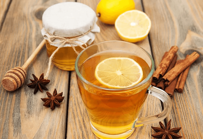 Advantages and Disadvantages of Lemon Water with Honey