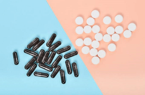 Differences Between Tablets and Capsules