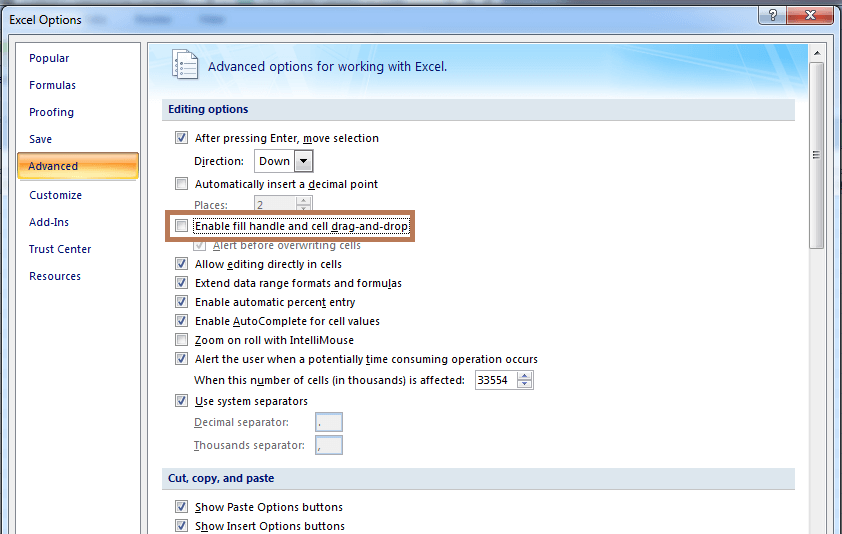 How do you auto-fill the sequence of dates in Excel?