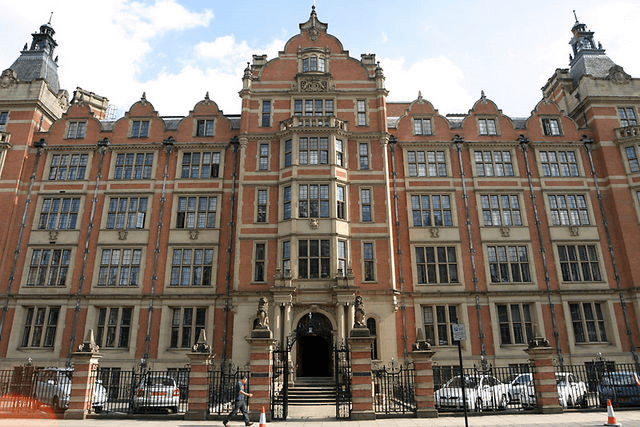 Top 10 Universities in the U.K