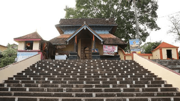 Tourist Places in Pathanamthitta
